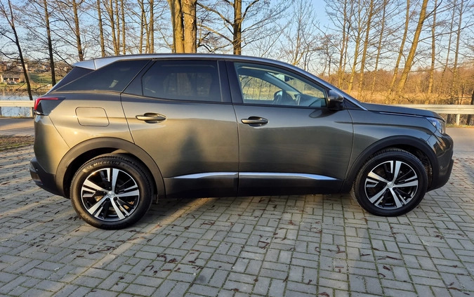 Peugeot 3008 cena 64900 przebieg: 168000, rok produkcji 2017 z Biała małe 352